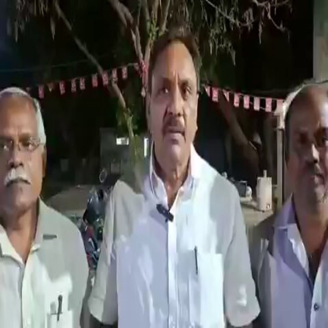 Post media